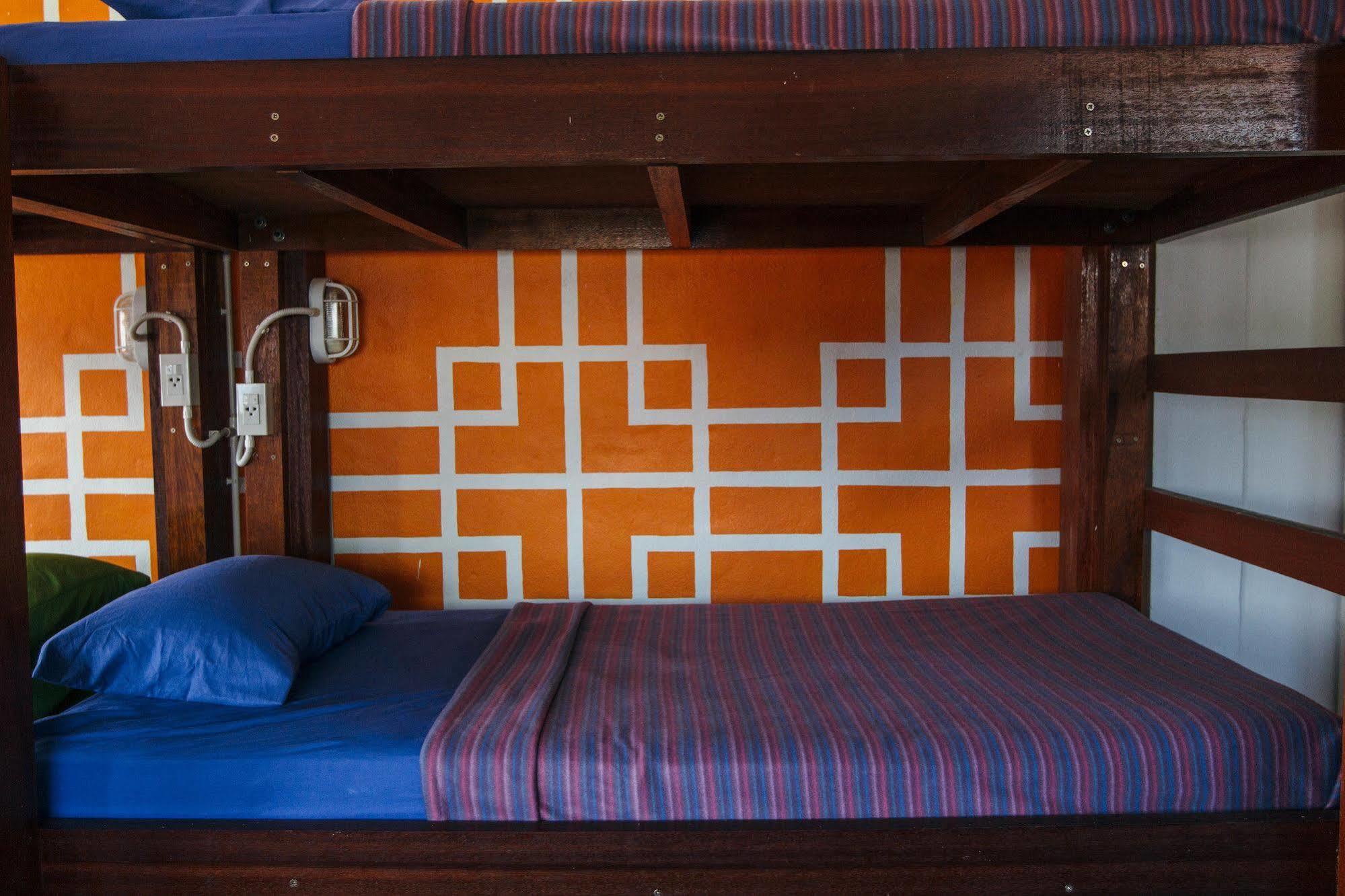 Zion Hostel Chiang Mai Exterior photo