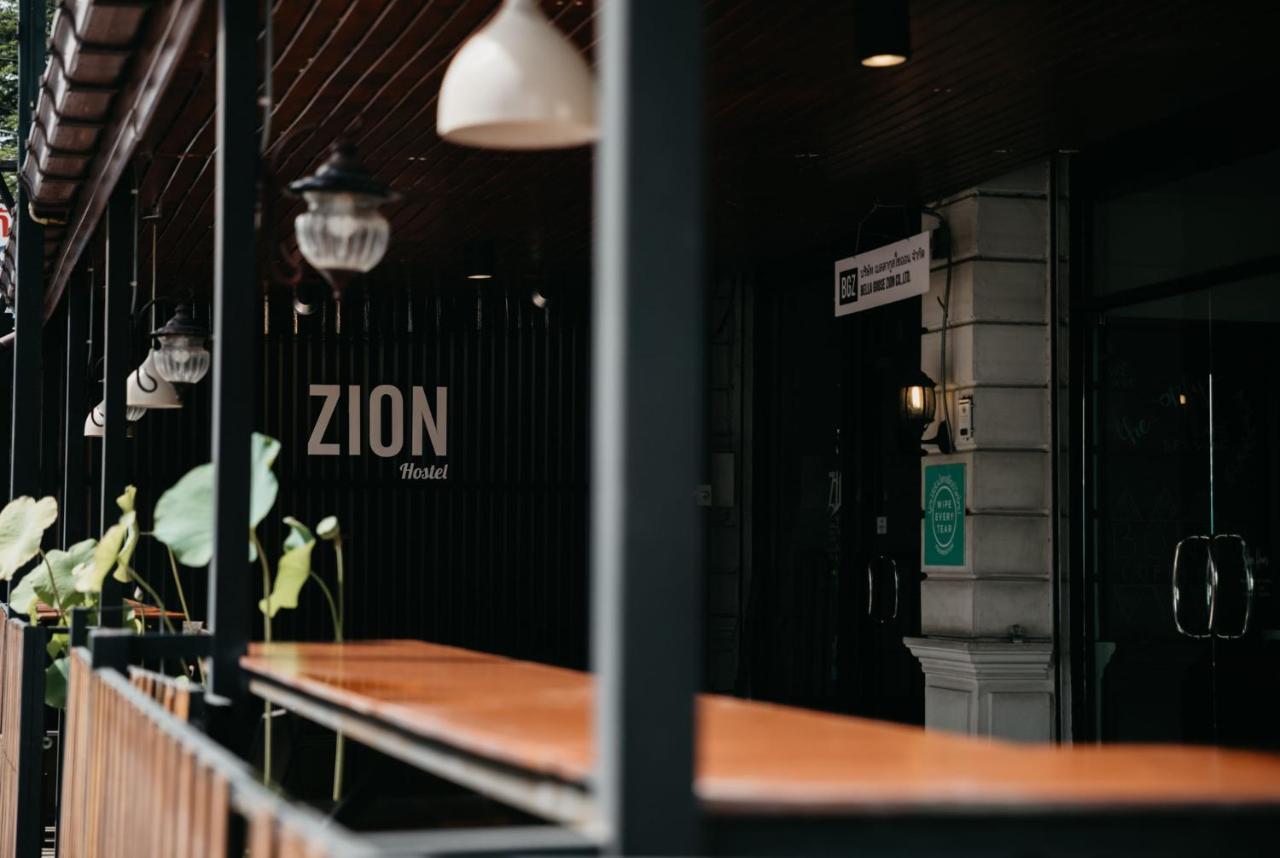 Zion Hostel Chiang Mai Exterior photo