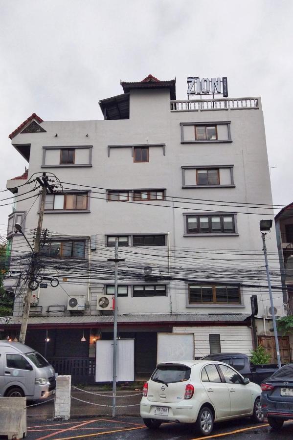 Zion Hostel Chiang Mai Exterior photo